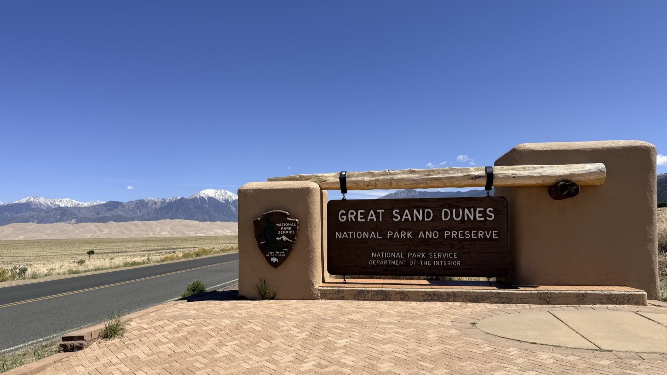 Great Sand Dunes National Park with Sangre de Cristo mountains behind