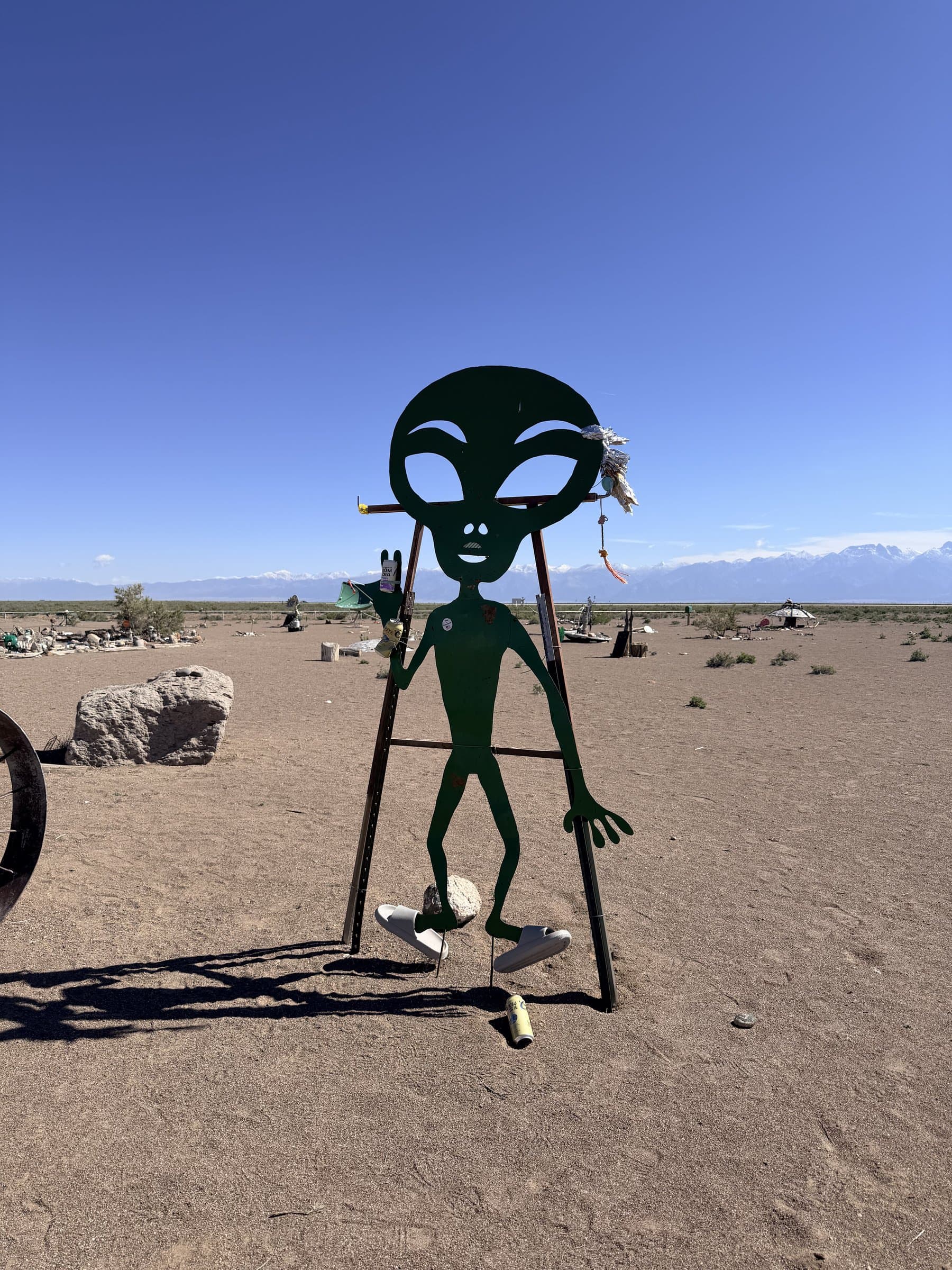 Alien statue art at the UFO Watchtower